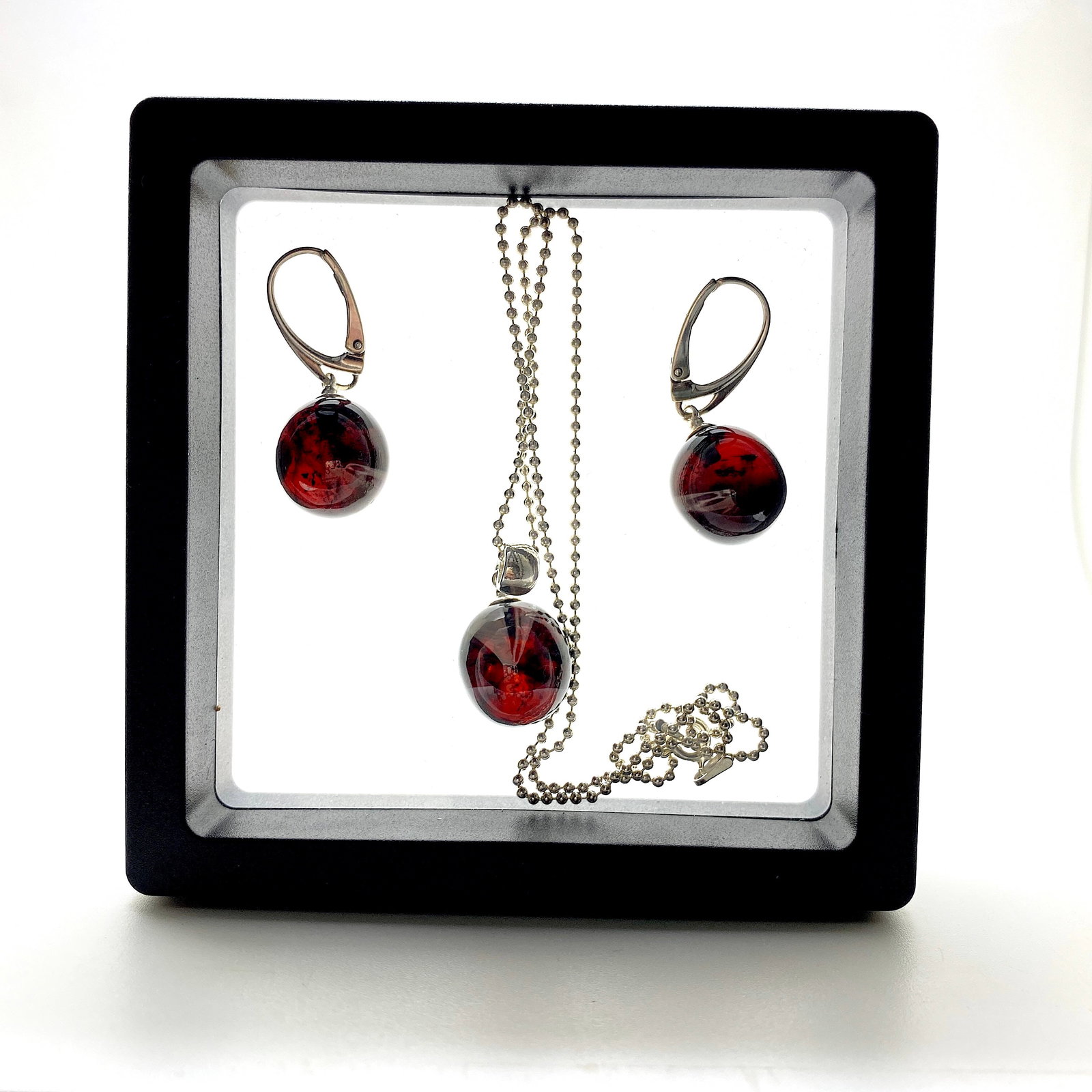 Fascinating Amber Earrings and Necklace set - 4
