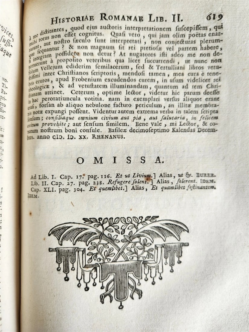 1756 ROMAN HISTORY by V. Paterculi antique VELLUM PRIZE BINDING w/ COAT OF ARMS - 10