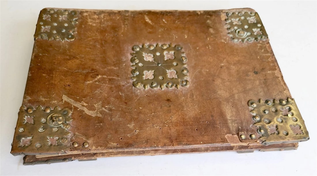 16-17th CENTURY ANTIPHONARY MANUSCRIPT antique FOLIO 92 pp. AMAZING BINDING - 3