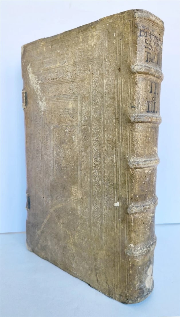 1575 Sacrae bibliothecae sanctorum patrum16th cent. ANTIQUE PIGSKIN BOUND FOLIO: Title: 1575 Sacrae bibliothecae sanctorum patrum16th cent. ANTIQUE PIGSKIN BOUND FOLIO Description: Margarinum de La Bigne Sacrae bibliothecae sanctorum patrum. Paris, for Michel Sonnius; 1575 2 volum