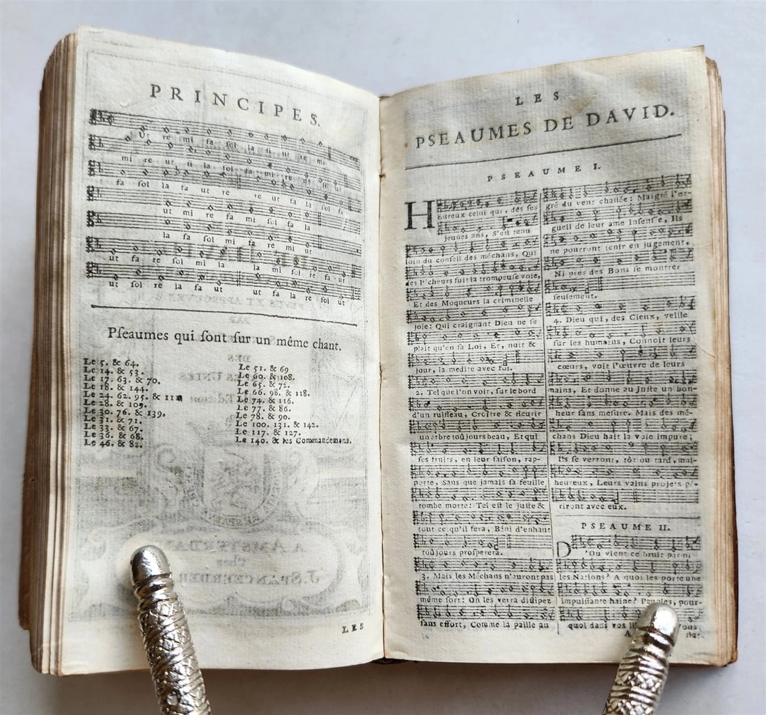 1733 BIBLE in FRENCH Old and New Testament DECORATIVE BINDING antique - 10