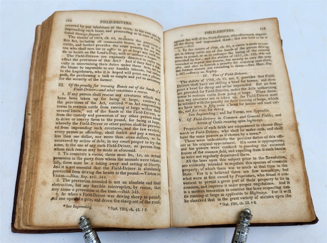 1825 TOWN OFFICER or, LAWS of MASSACHUSSETTS antique Americana - 4