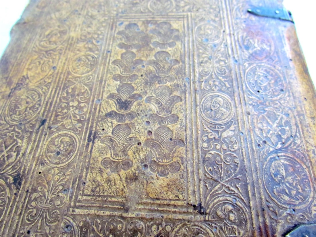 1559 TYPUS ECCLESIAE CATHOLICAE G. Witzel BLIND TOOLED PIGSKIN w/ CLASPS antique - 5