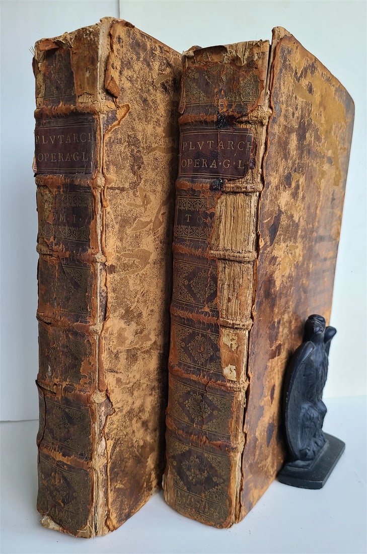 1599 PLUTARCH 2 volumes antique 16th CENTURY LARGE FOLIO in GREEK & LATIN (1 of 9)