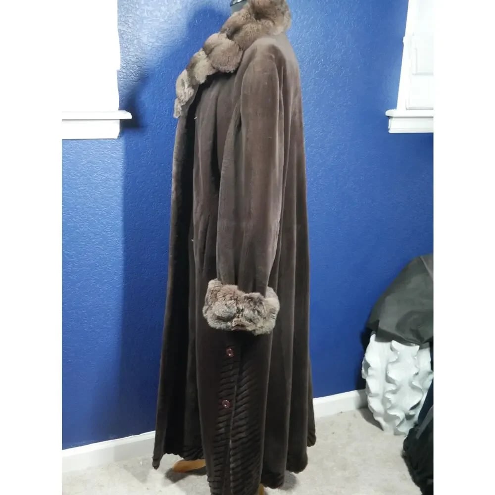 Stunning Sheared Female Mink & Chinchilla 52" Full Length Fur Coat Jacket - 3