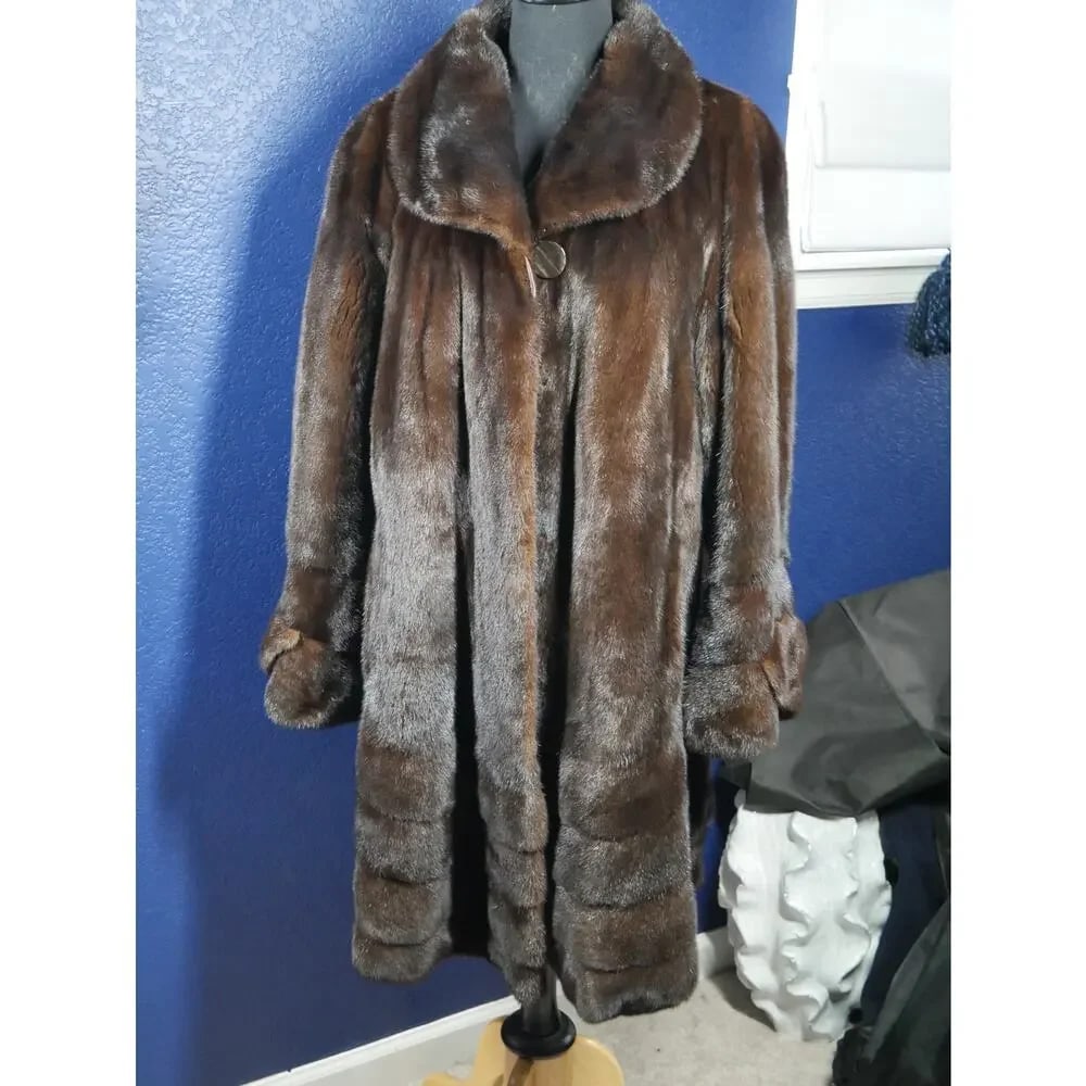AMAZING Scan Brown Directional Swing Mink Fur Coat Jacket (1 of 8)