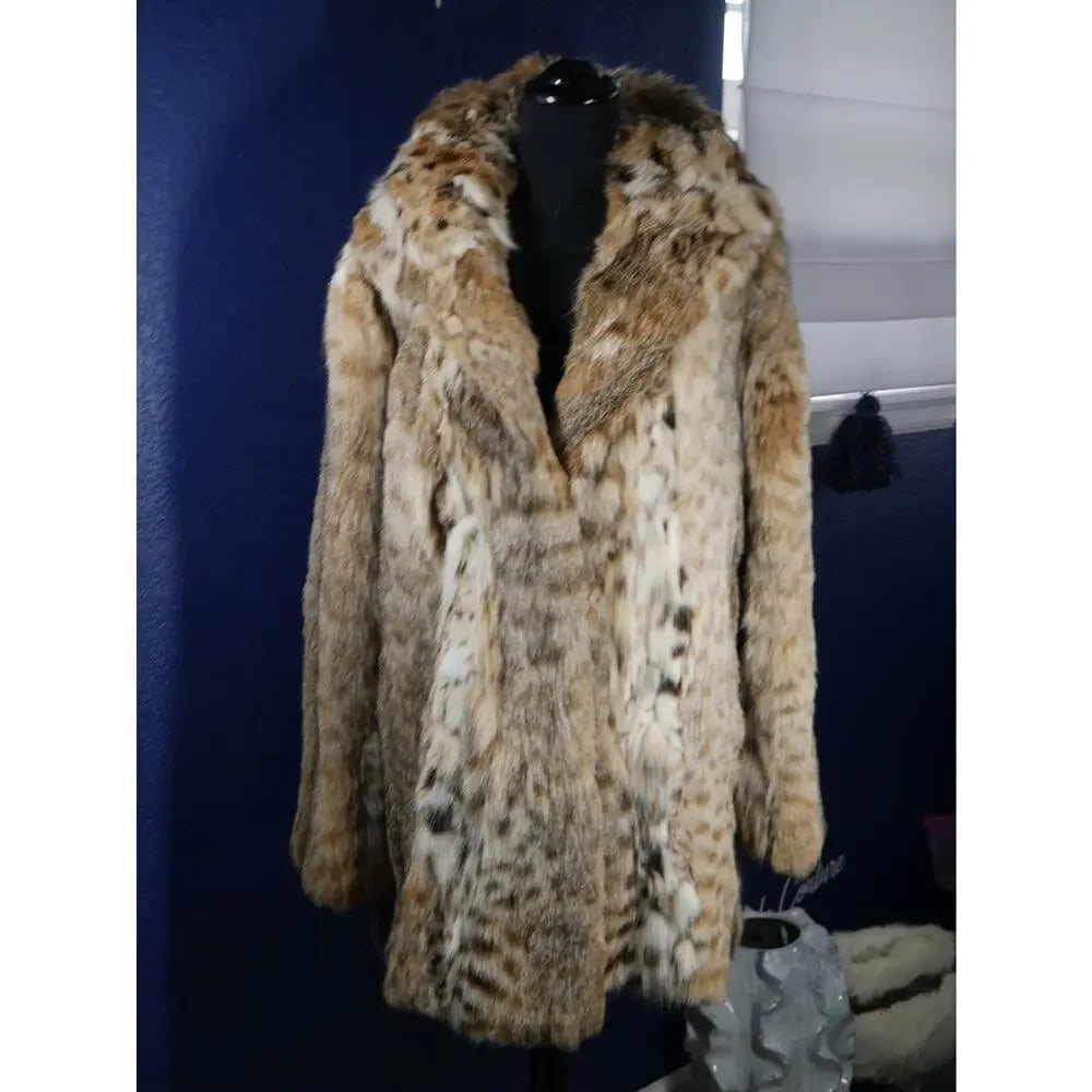 Gorgeous Spotted Lynx hooded Fur Coat Jacket (1 of 5)