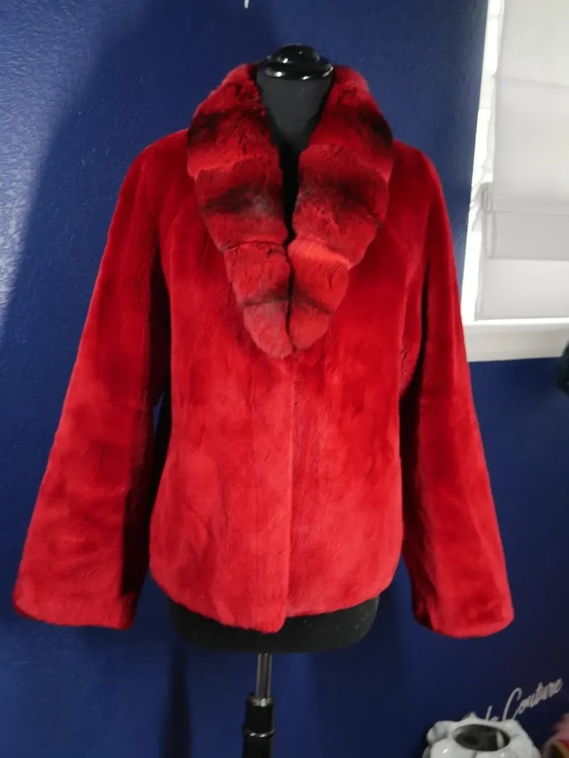 Gorgeous Bloomingdale's Red Sheared Beaver & Chinchilla Fur Coat Jacket (1 of 6)