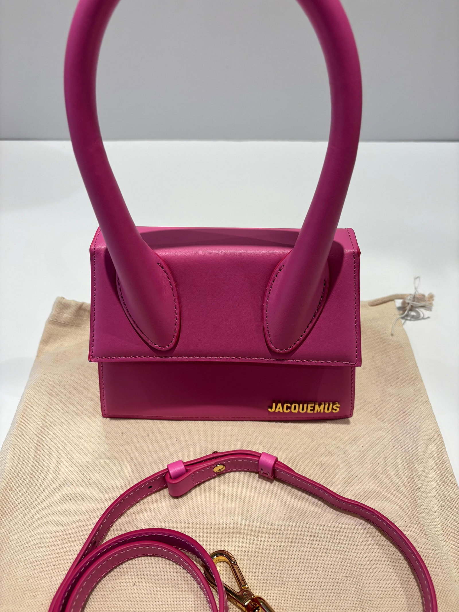 Jacquemus Chiquita Moyen Pink Crossbody Bag with Adjustable Strap, New - 5
