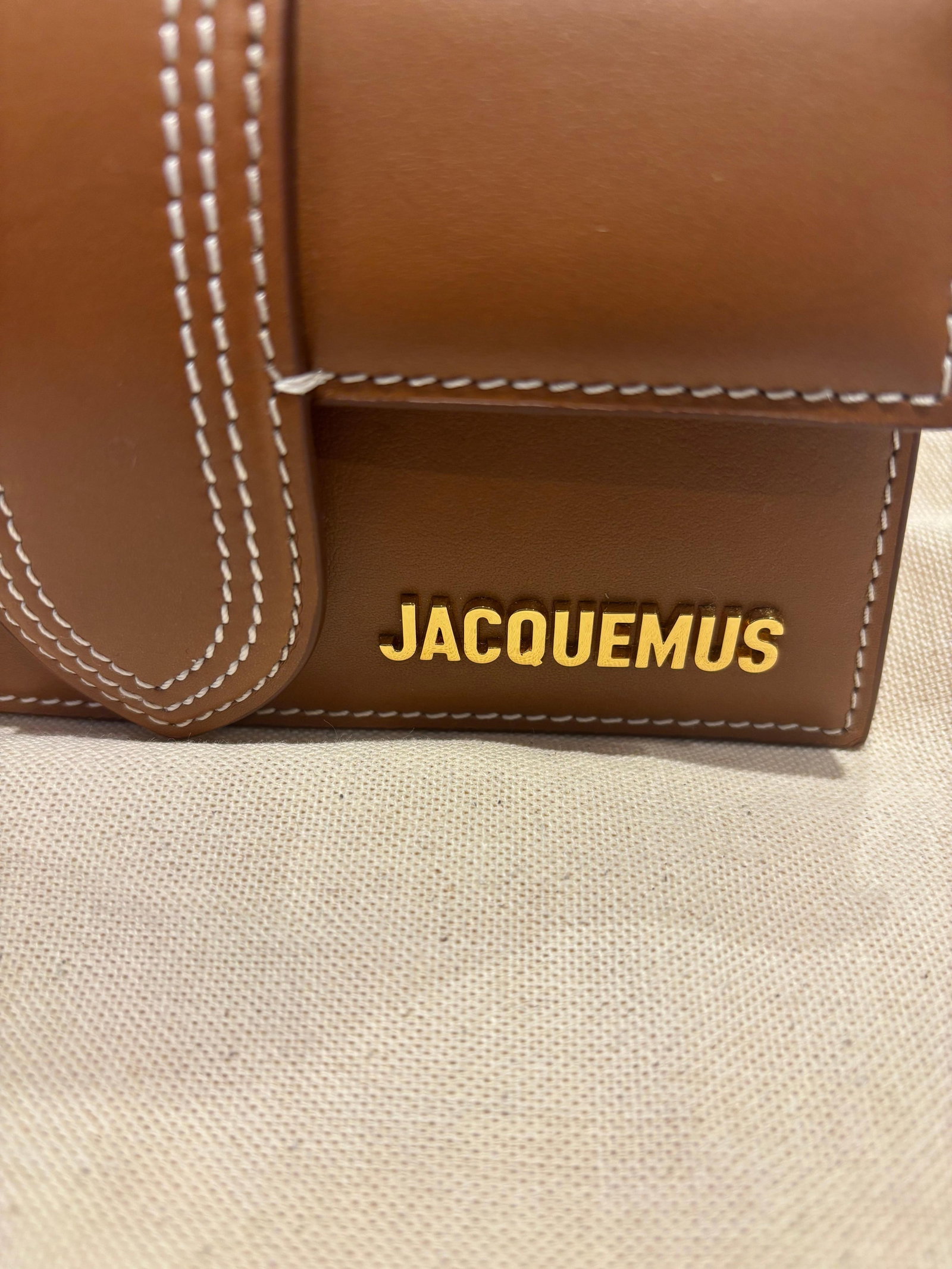 NEW Jacquemus Bambino Mini Light Brown Calf Leather Crossbody Bag - 6