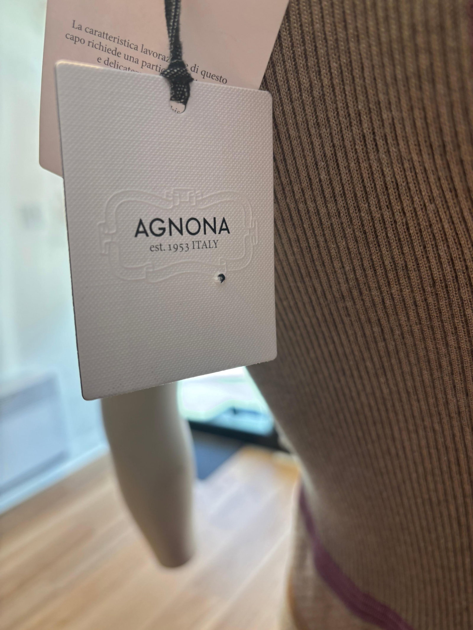 AGNONA Stunning NWT Cashmere Long Dress. Marked M but bust stretches from 33-38 - 2
