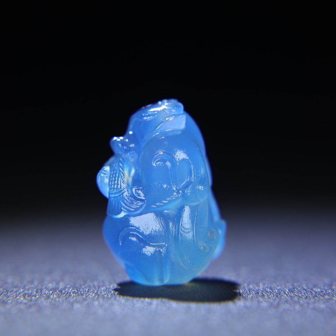 Natural Aquamarine Bear Eats Fish Pendant - 7