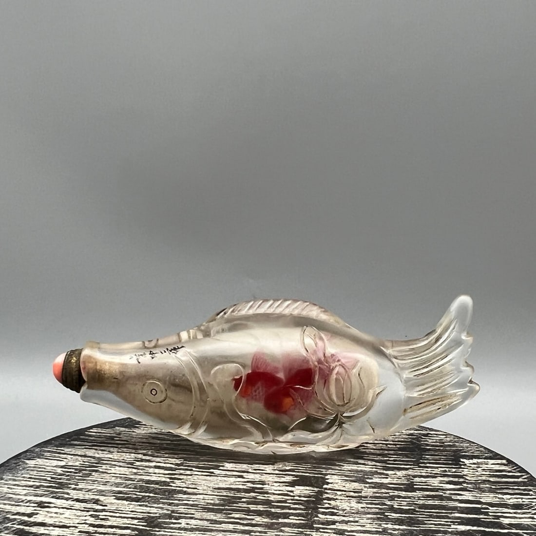 Old Peking Glass Inside Painting Fish Shape Snuff Bottle (1 of 9)