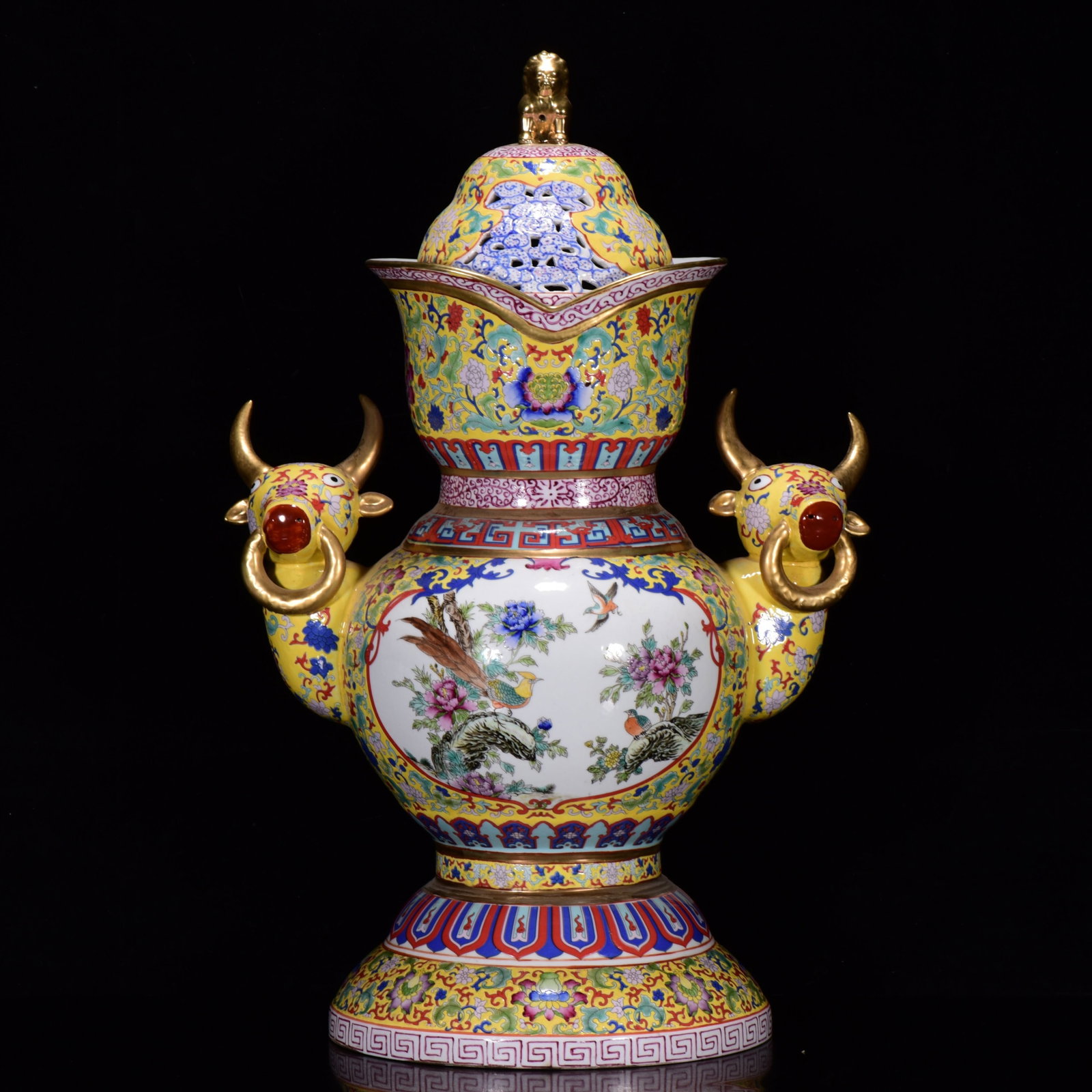 Chinese Gilt Gold Enamel Cai Double Ox Head Flower Bird Porcelain Statue - ZUN (1 of 9)
