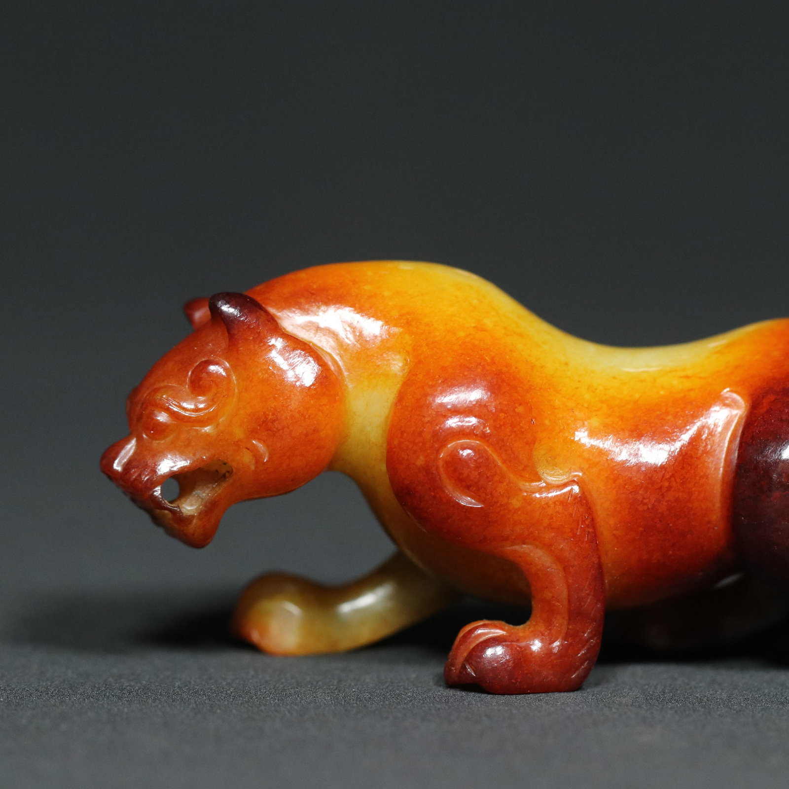 Vintage Hetian Jade Tiger Statue - 8