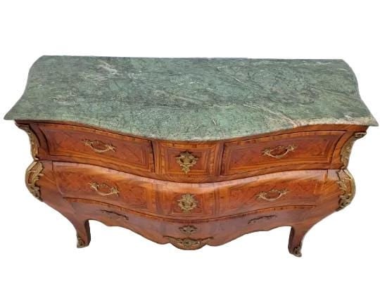 Antique French Louis XIV Style Tombeau Serpentine Commode Chest - 7