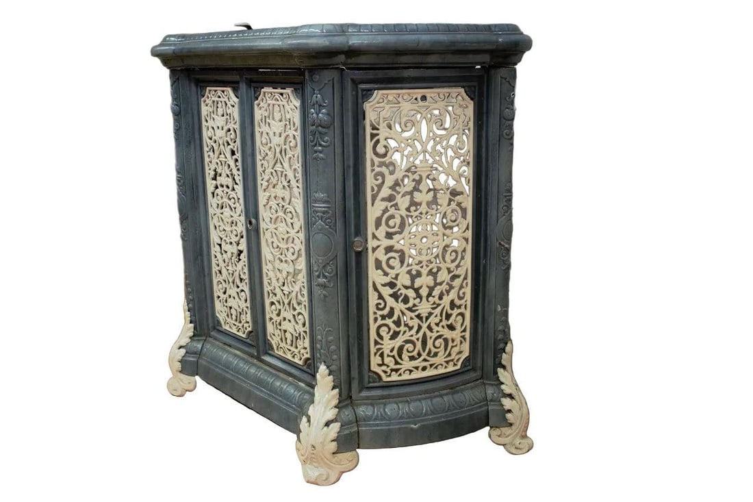 Antique French Victorian Ornate Style Radiator Cover - 5