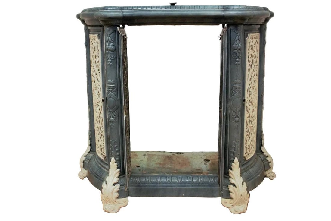 Antique French Victorian Ornate Style Radiator Cover - 7