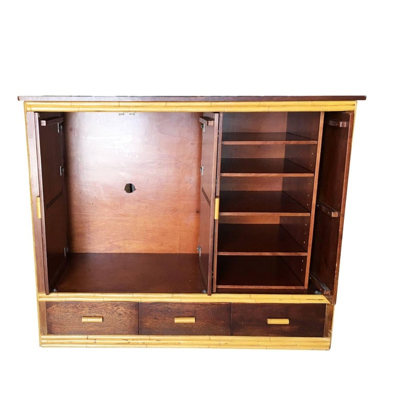 Rare Restored Bespoke Rattan & Mahogany Armoire - 7
