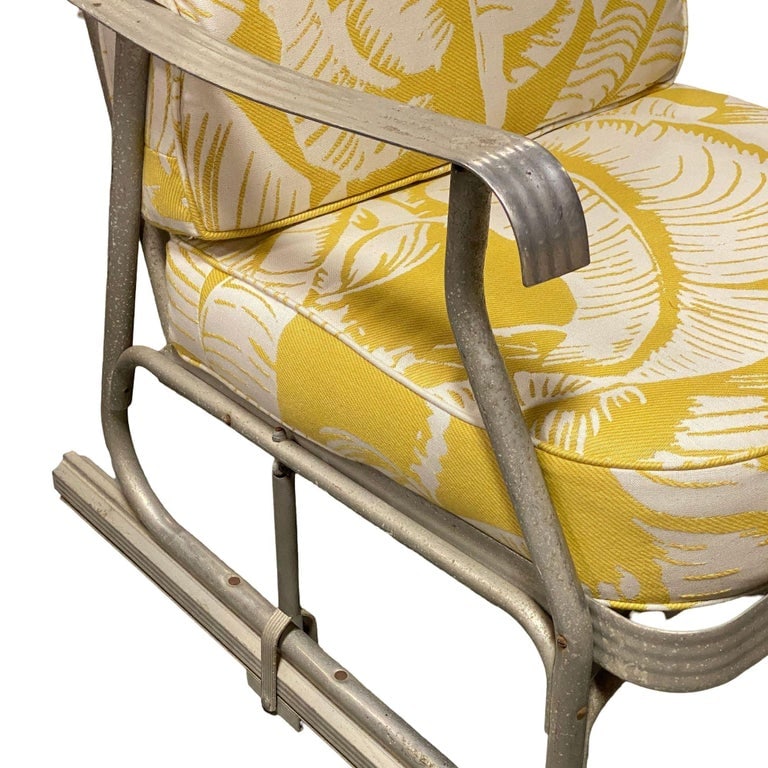 Mid-Century Aluminum Patio/Outdoor Lounge Chair w/ Ski Legs - 9