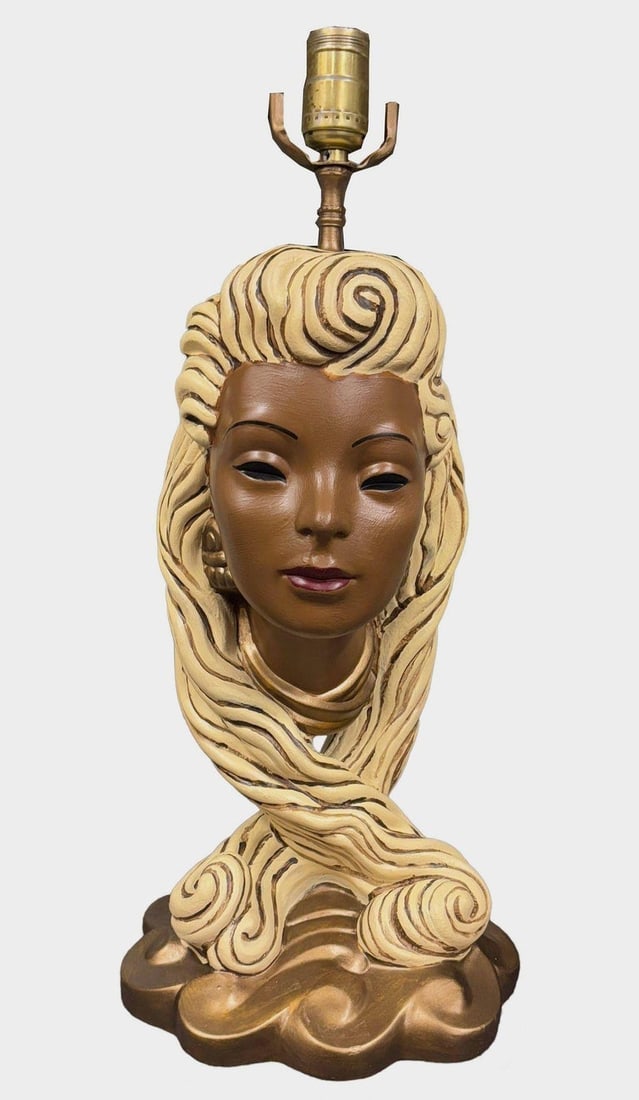 Mid-Century Female Bust Chalkware Lamp - 3