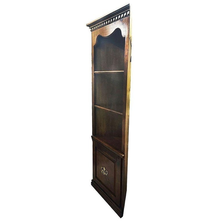 Colonial Style 4 Tier Oak Cupboard Corner Display Cabinet w/ Light - 4