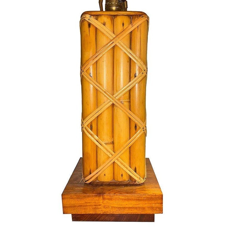 Restored Modernist Lattice Wrapped Rattan Table Lamp w/ Lamp Shade - 6