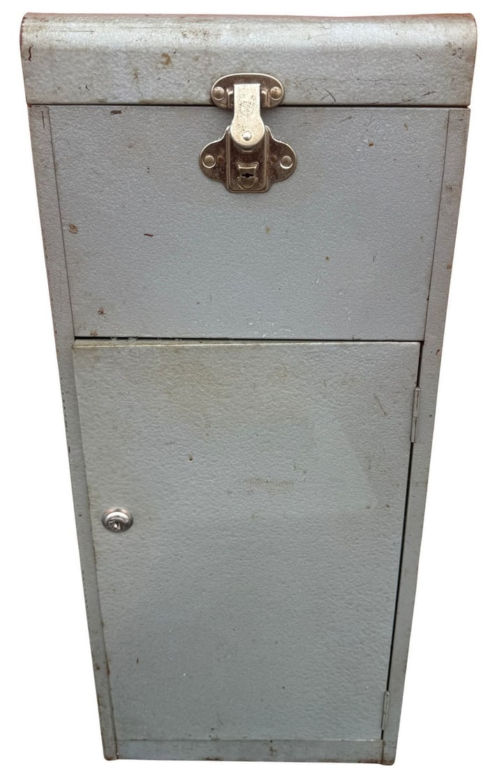 Vintage Grey Metal Industrial Wall-Mount Storage Box with Key: This vintage industrial-style storage box is crafted from grey painted metal, featuring a minimalist design suitable for various functional or decorative purposes. The box has a hinged top lid