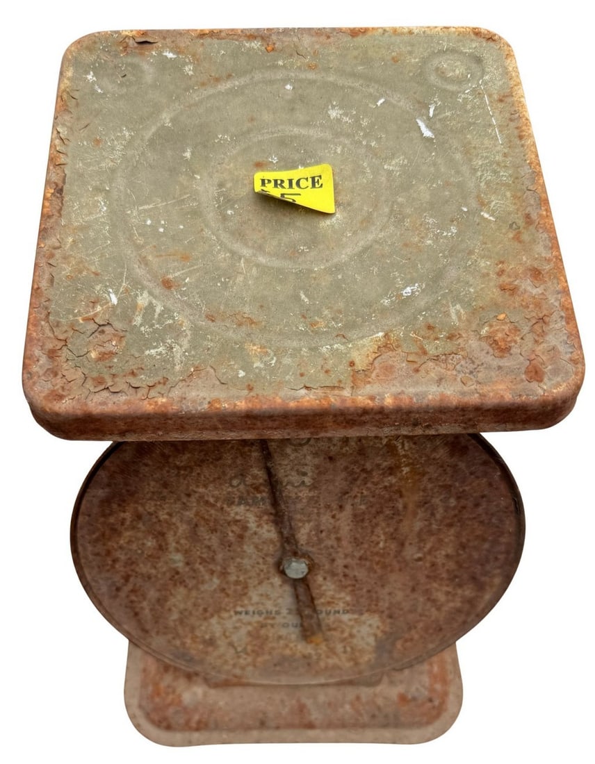 Vintage Rustic Farmhouse-Style Countertop Scale (1 of 4)