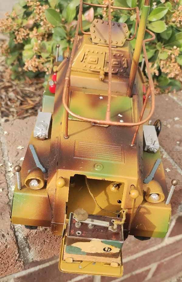 Hausser (Germany) communication truck. This is the "Holly Grail" of Hausser military toys, c10 - 5