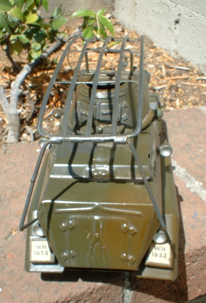 1937 Lineol "Panzerspahwagen" 1211, windup motor,six-wheeled military truck, the turret swings - 4