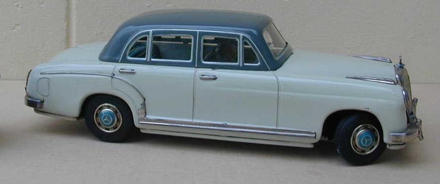 Tippco (made in Germany) Mercedes 220s, friction, c9.5 . - 2