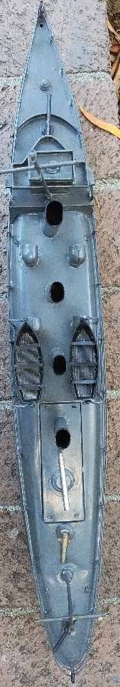 Bing,(Made in Germany cca 1905), windup cruser, one torpedo launch, one gun, two machine guns, c9. - 3
