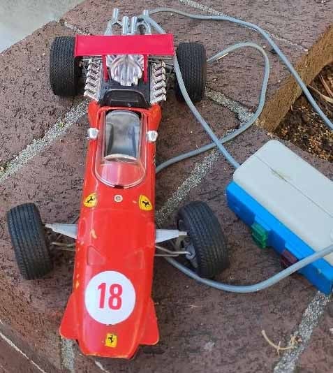 Schuco Ferrari electric version (Made in Germany),this is the much rarer version with button-driven - 2