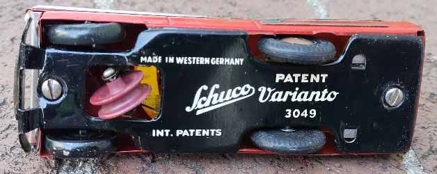 Schuco Varianto 3049 limo (Made in US Zone Germany), c9, the rare variation with hood emblem. - 5