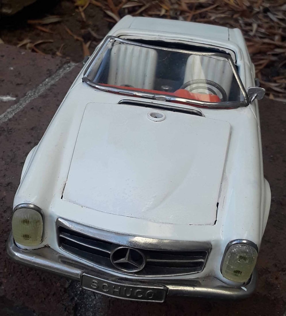 Schuco 5500 Real, model of Mercedes 230SK , Made in Germany , steel and brass construction.The - 2