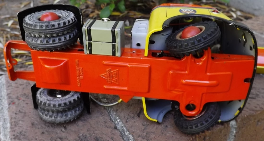 Arnold 9000 container tractor truck, Made in Western Germany , c9 in c8 box, with original - 4