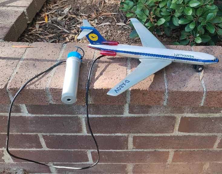 Tippco (Germany) Lufthansa battery operated plane, c9 - 2