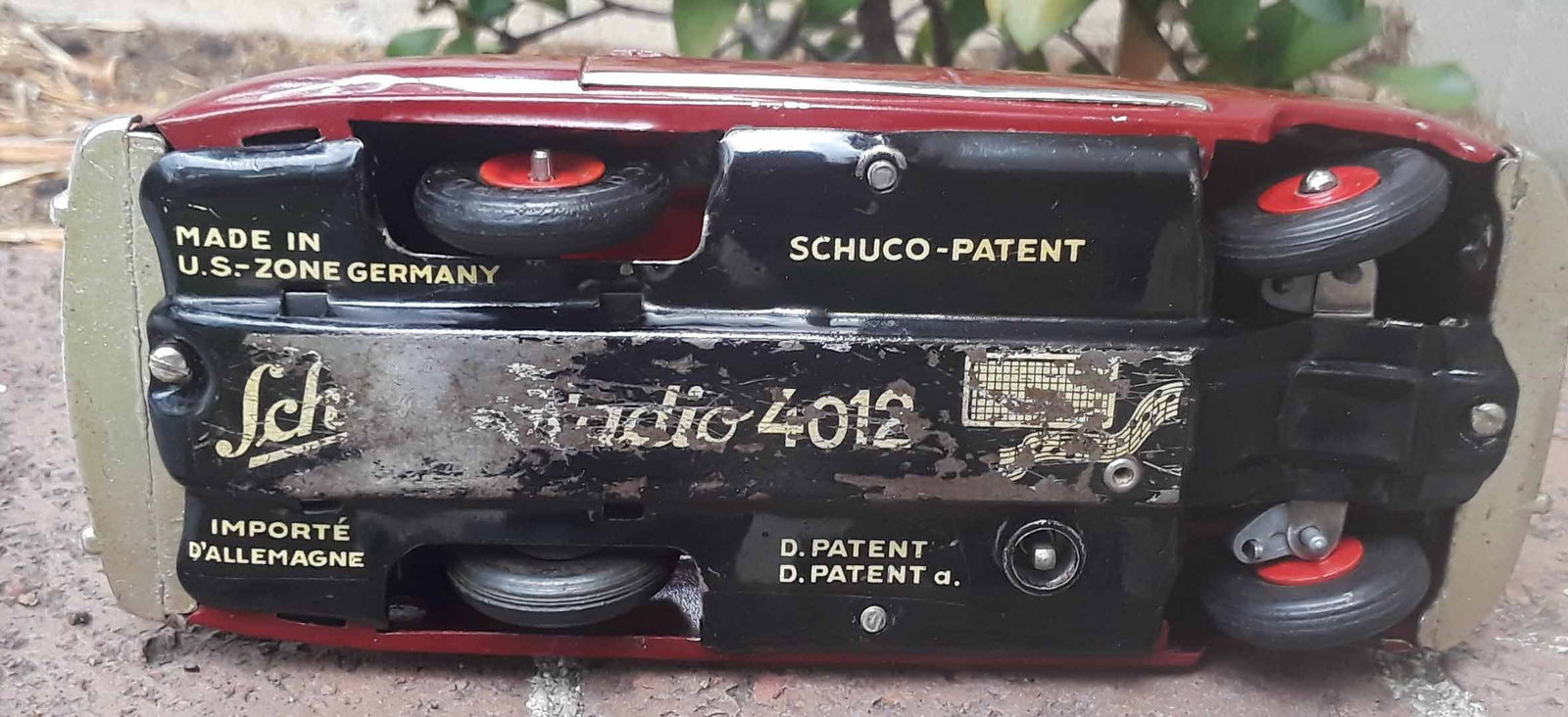 Schuco "Radio" 4012 (made in Western Germany) car, rack and pinion steering,Swiss music box,c8,. - 5