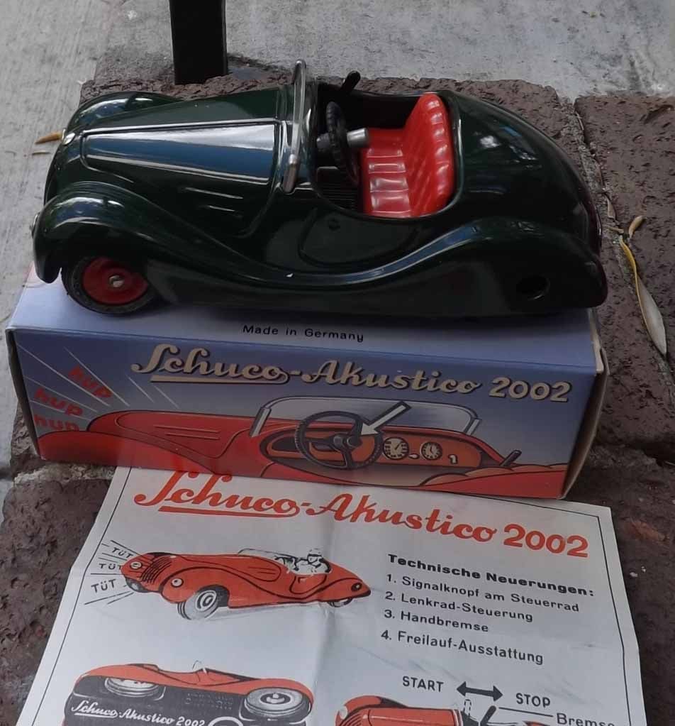 Schuco Akustico 2002 (Made in Western Germany), BMW 328 car, windup motor , rack and pinion - 3