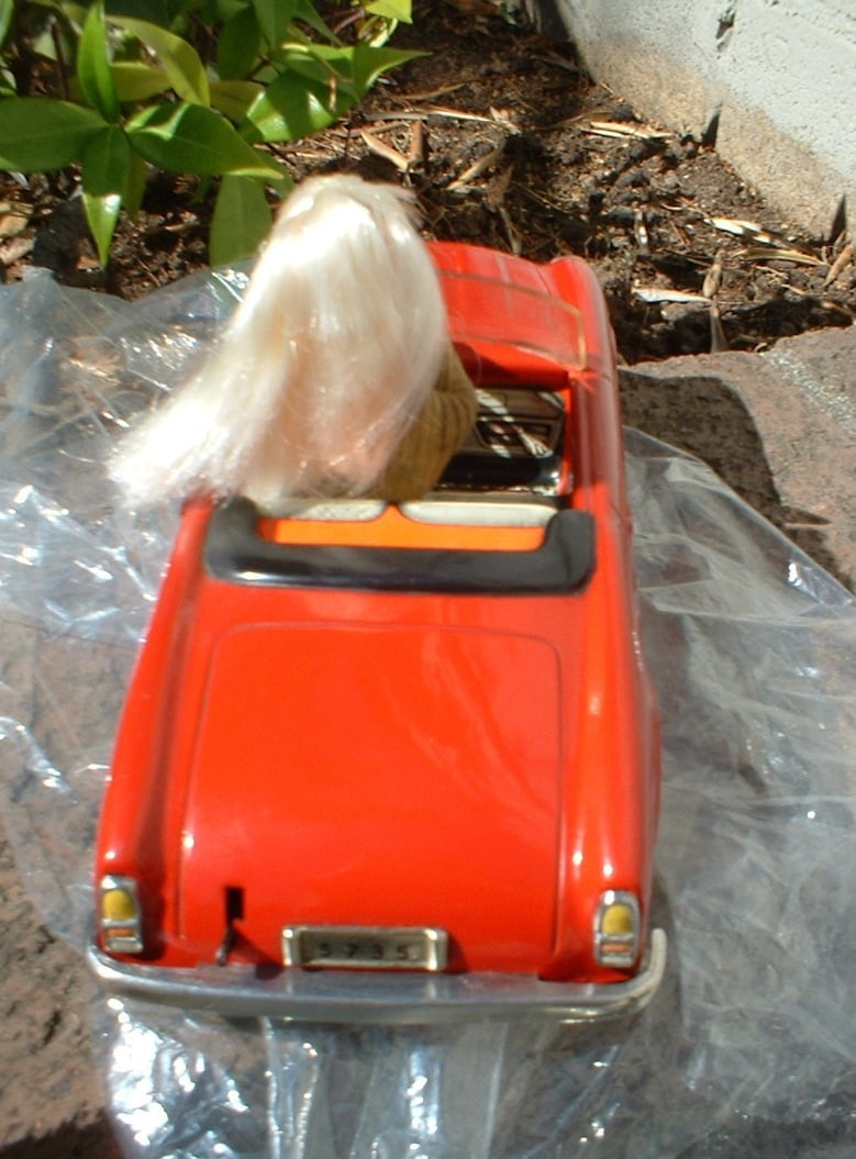 Schuco "Texi" animated doll drives the Italian Alfa Romeo car, a clever program camshaft mechanism - 3