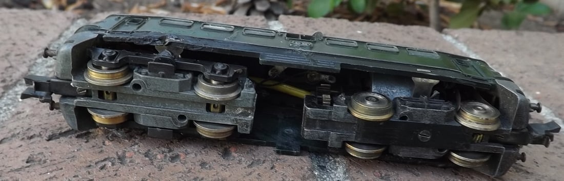 Made in Germany "Rokal" electric locomotive, working pantographs, TT scale , c7. - 4