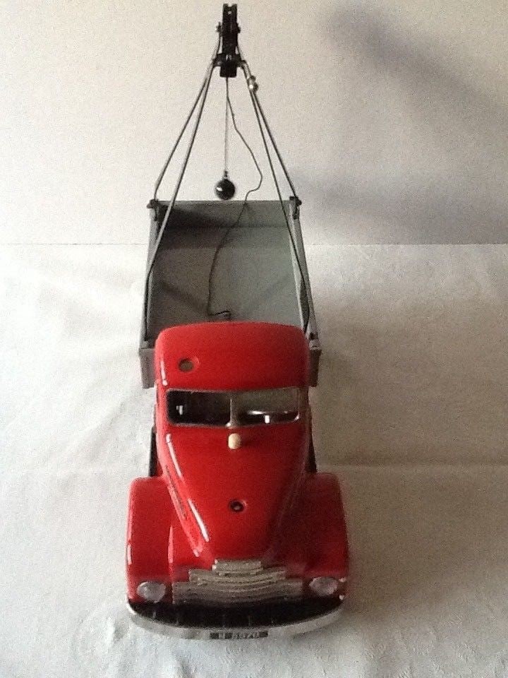 Schuco Crane Truck, c10,. - 5