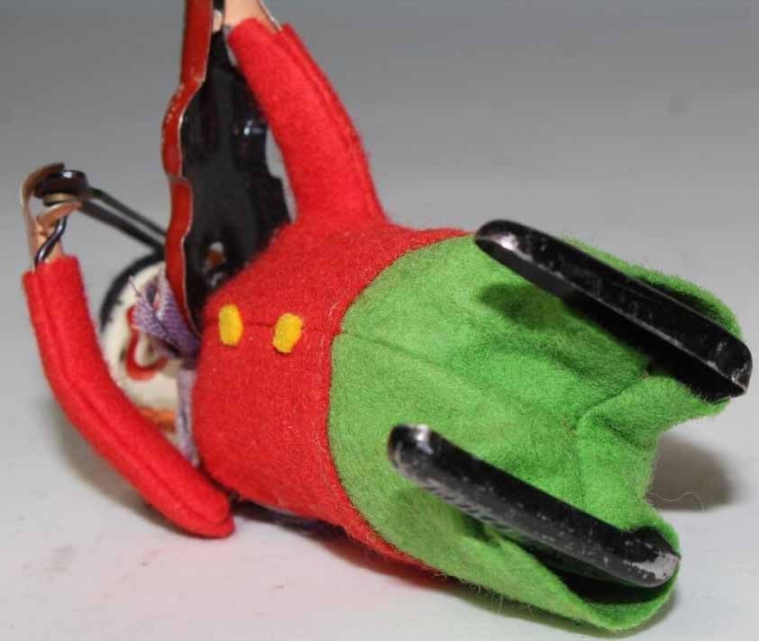 Schuco "Violonist" (made in Germany), c10. - 3
