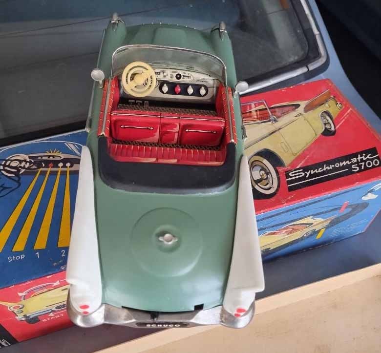 Schuco 5700 Packard Hawk "Synchromatic".This unusual and highly realistic car has automatic - 3