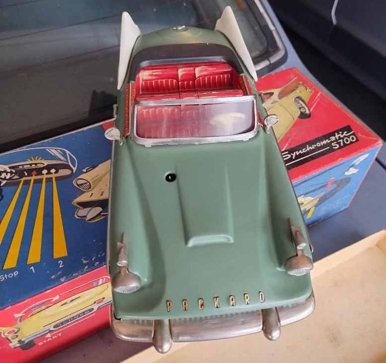 Schuco 5700 Packard Hawk "Synchromatic".This unusual and highly realistic car has automatic - 4