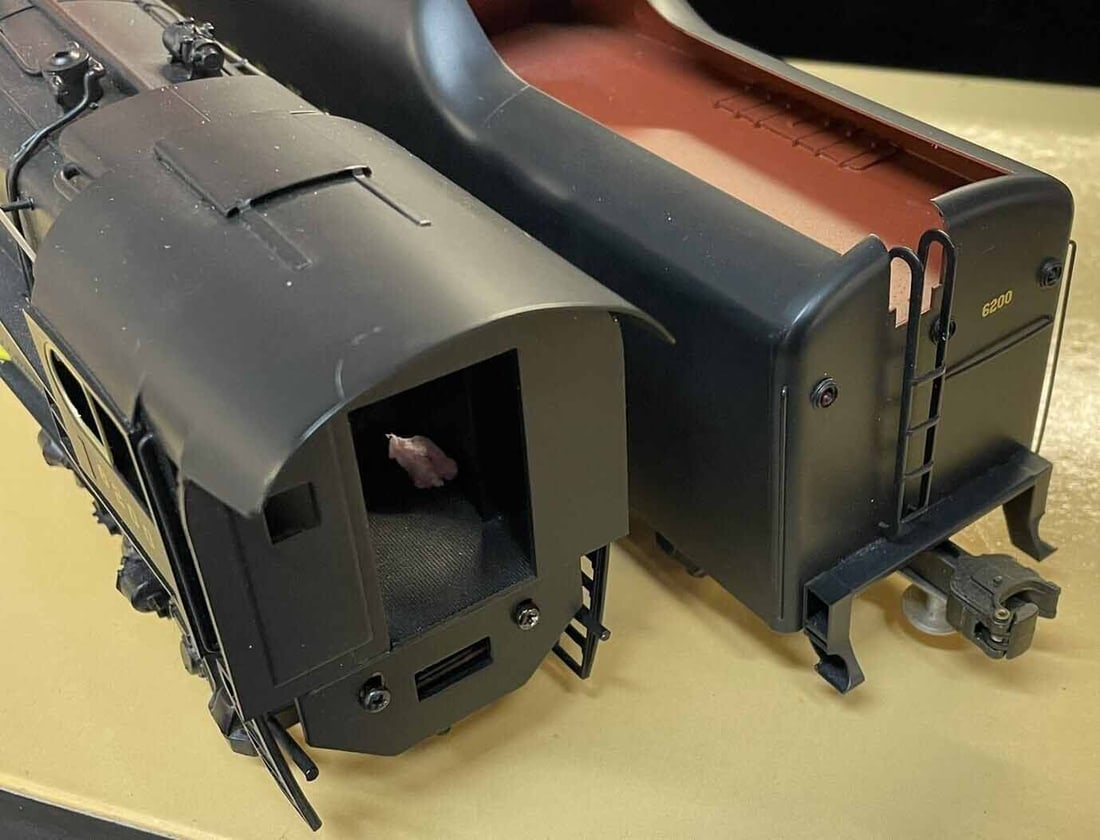 Third Rail brass PRR S-2 locomotive, O-gauge, c10. - 4