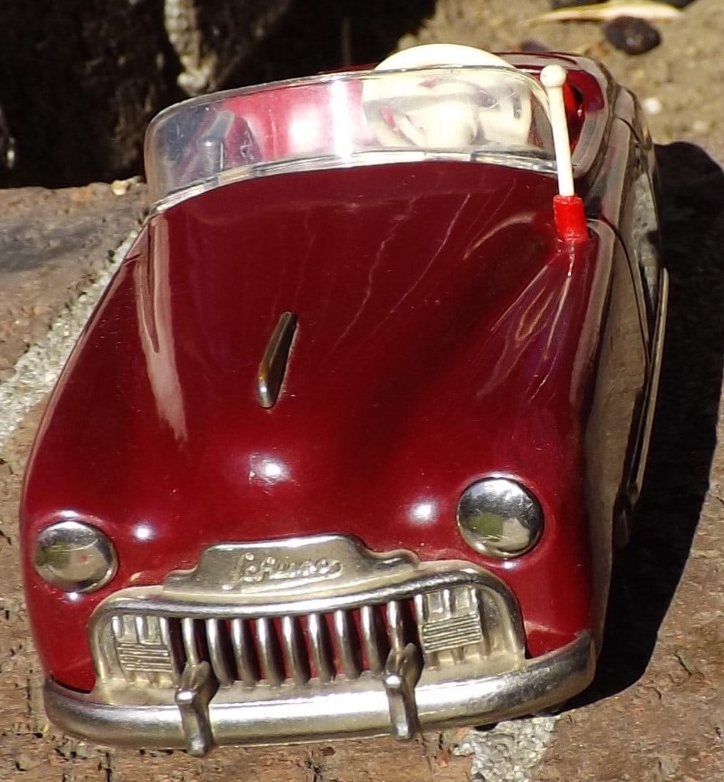 Schuco "Radio" 4012 (made in Western Germany) car, rack and pinion steering,Swiss music box,c10,. - 2