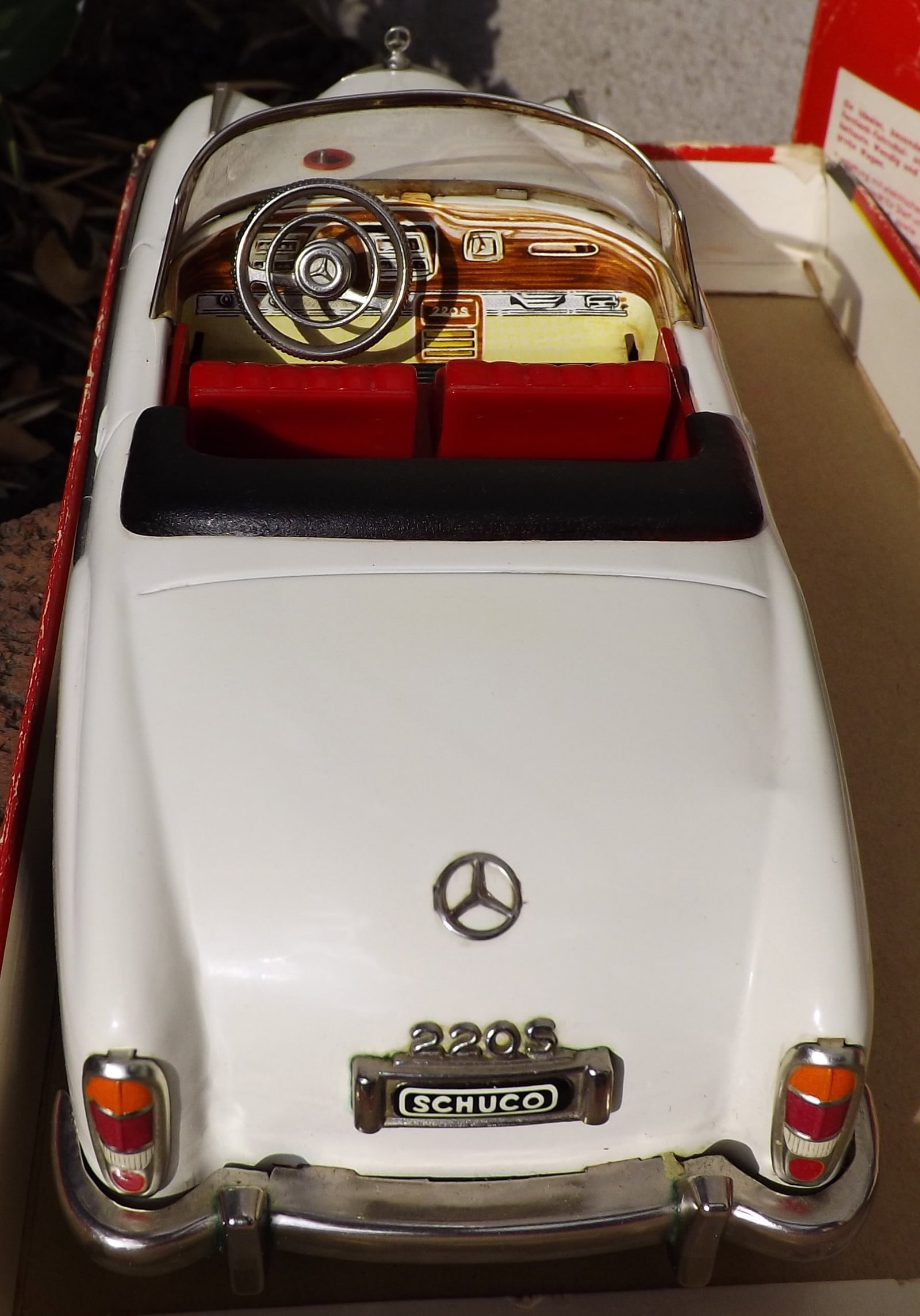 Schuco Control Car 5308, B/O , the rarer version with operating headlights, boxed, with all the - 6