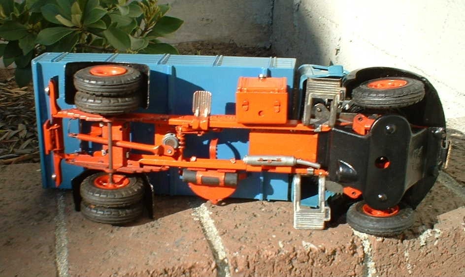 Arnold "MAN" tipper truck, Made in Germany, windup, c7. - 4